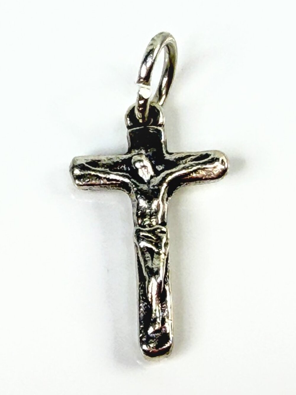 James Avery Retired Sterling Silver Small Crucifix Cross Jesus Charm JR2144
